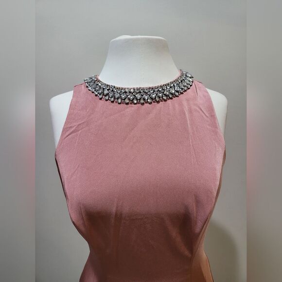 Mac Duggal EMBELLISHED NECK TRUMPET GOWN NWT size 2 Rose Pink (49093) - Picture 6 of 7